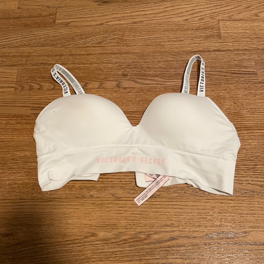 Victoria’s Secret padded bra size medium